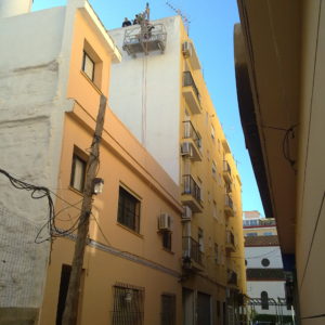 2M EN FACHADA LATERAL